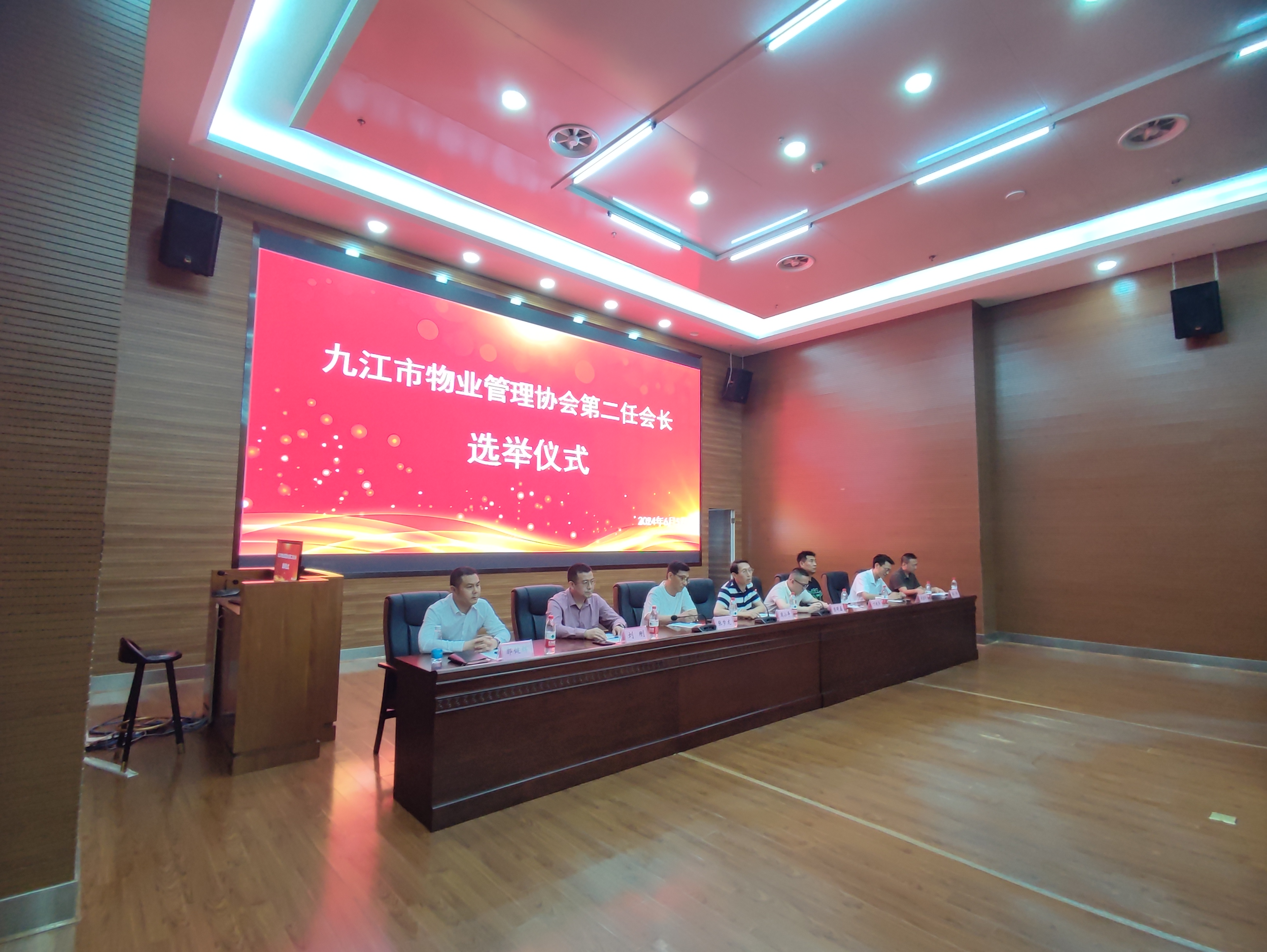 e1752ade164f4cc602857cabea269ee.jpg